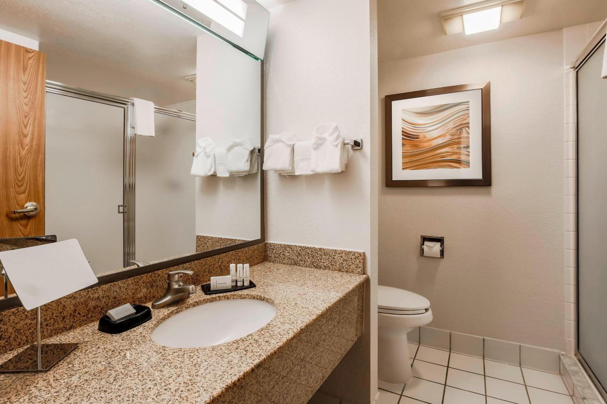 Courtyard By Marriott Orlando Lake Mary North Heathrow Exterior photo