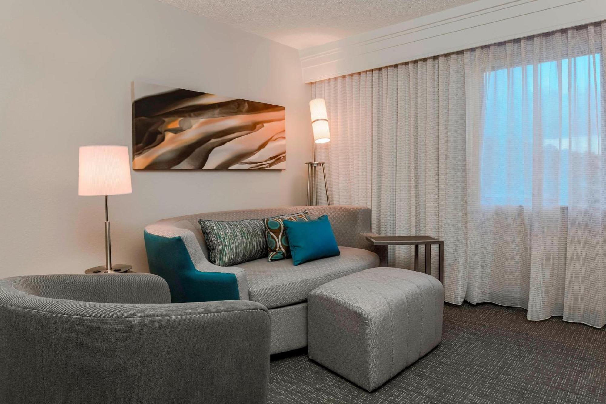 Courtyard By Marriott Orlando Lake Mary North Heathrow Exterior photo
