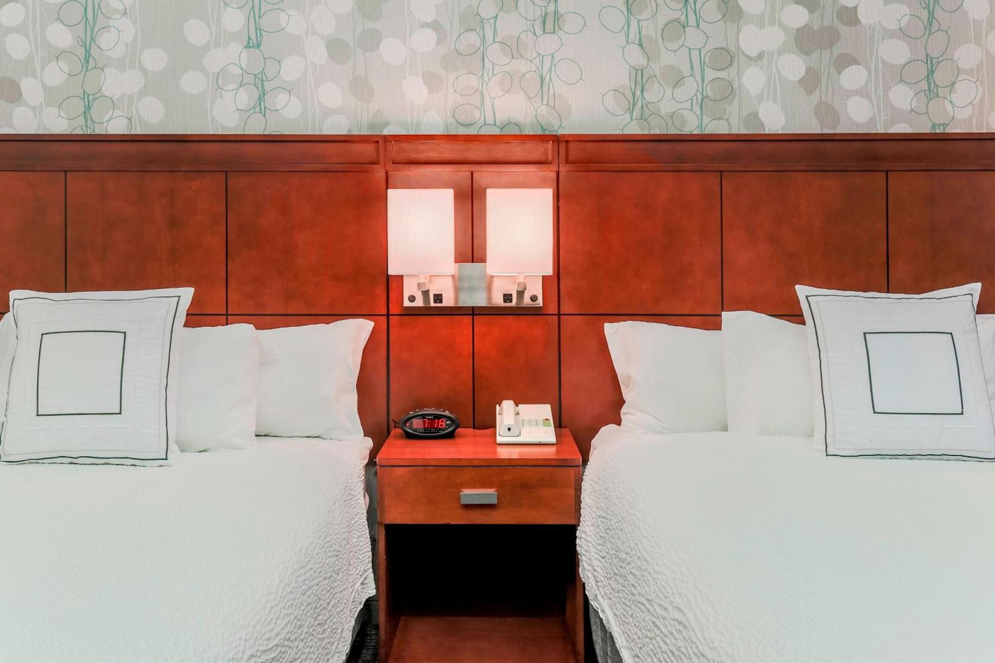 Courtyard By Marriott Orlando Lake Mary North Heathrow Exterior photo
